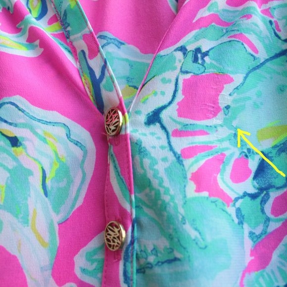 New with minor defect. Lilly Pulitzer Elsa Top, Lobster In Love, Size S - Picture 5 of 6